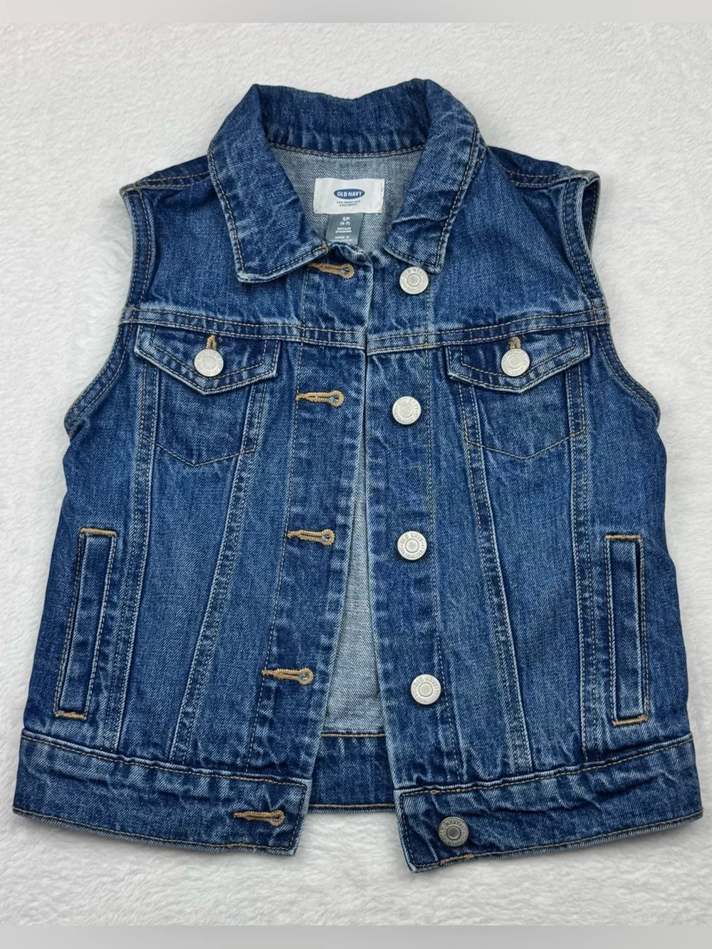 Old Navy Denim Vest. Size S (6-7).